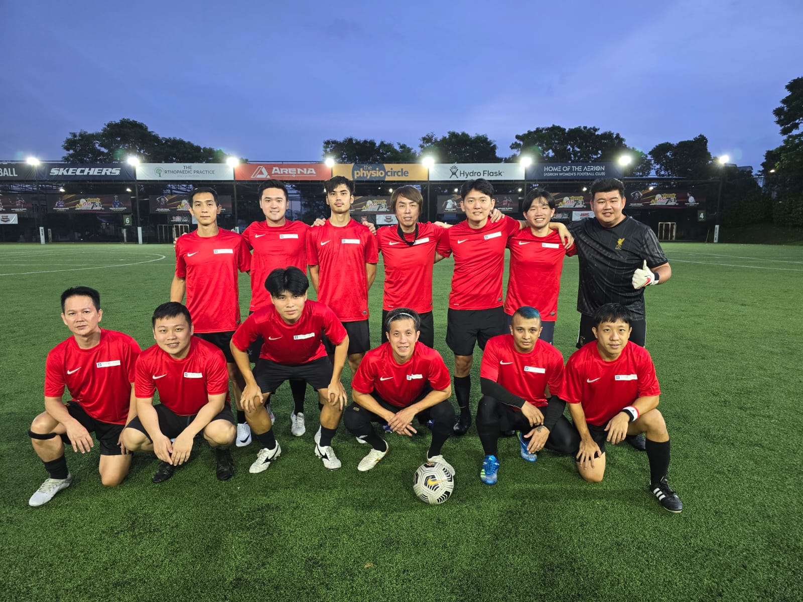 4月20日-soccer-team-friendly-game