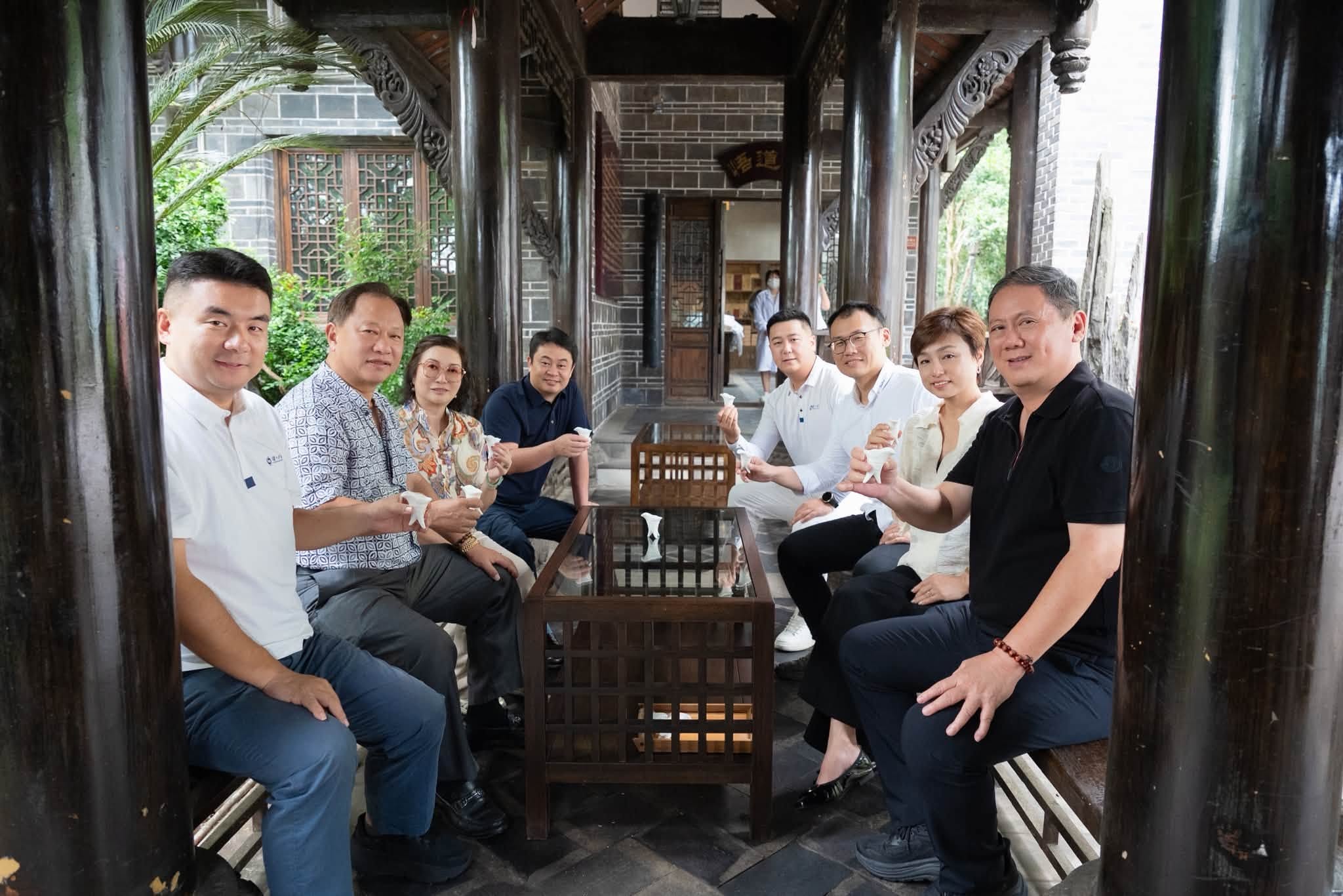 八邑会馆走访泸州老窖-搭建中新酒业合作桥梁05